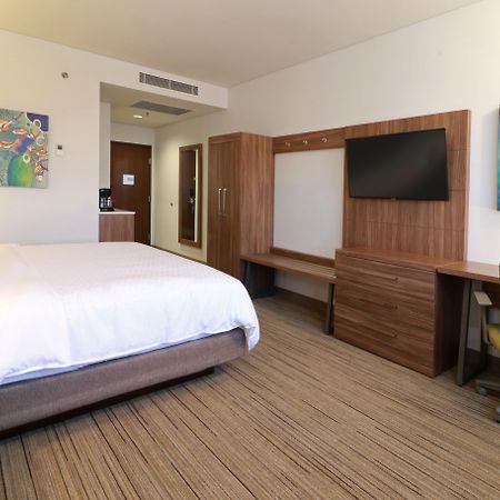 Holiday Inn Express & Suites - Ensenada Centro By Ihg Dış mekan fotoğraf