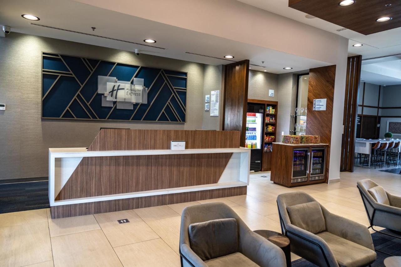 Holiday Inn Express & Suites - Ensenada Centro By Ihg Dış mekan fotoğraf