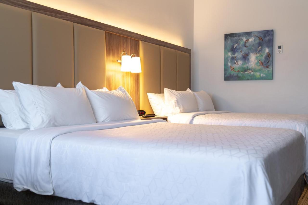Holiday Inn Express & Suites - Ensenada Centro By Ihg Dış mekan fotoğraf