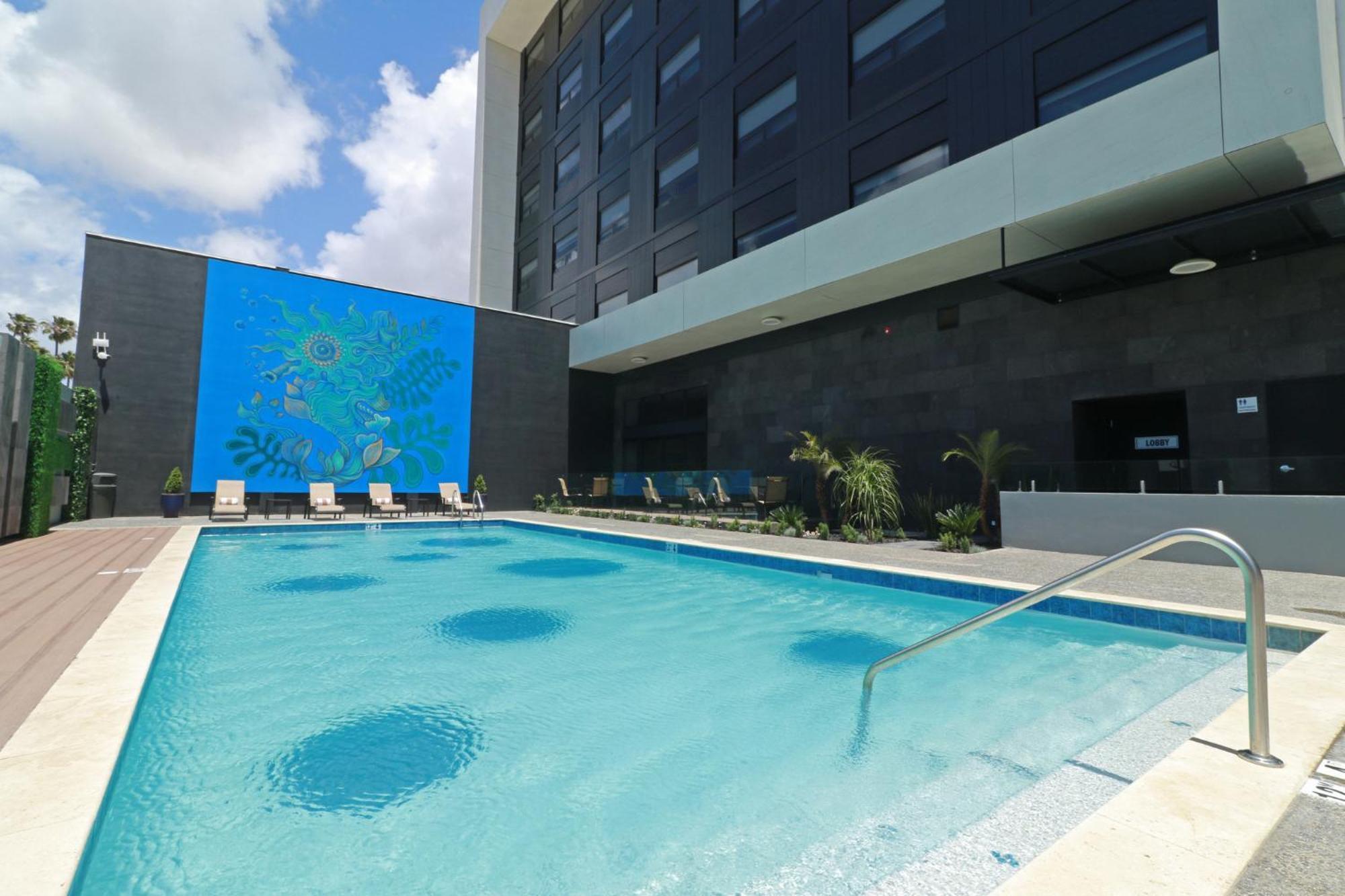 Holiday Inn Express & Suites - Ensenada Centro By Ihg Dış mekan fotoğraf